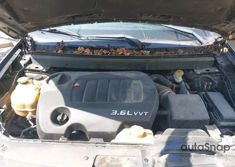 2012 Dodge Journey Sxt z USA, uszkodzony, nr VIN 3C4PDCBG0CT352887